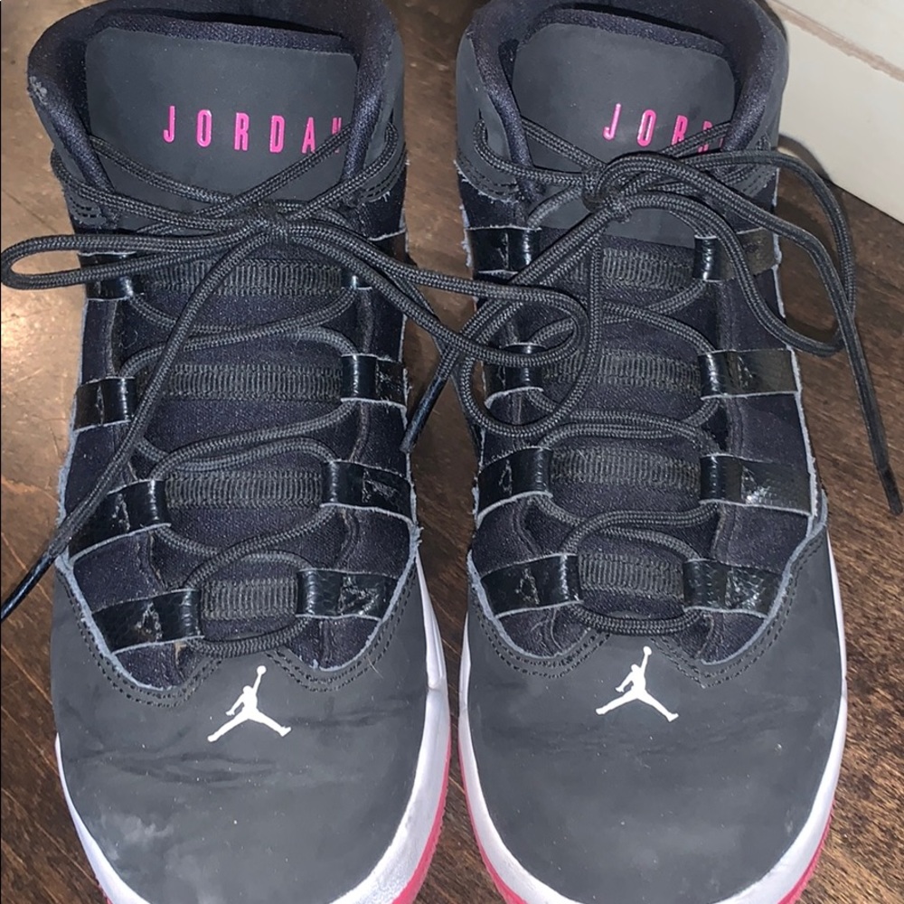 Jordan 18’s pink and black